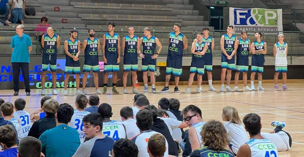 SERIE C MASCHILE, PRESENTATO AL PALAVENTURA IL ROSTER 2023/24 DE LA SCUOLA DI BASKET LECCE