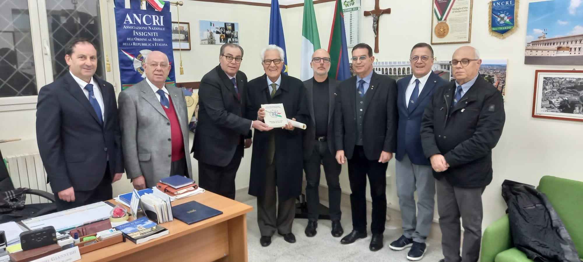 Il sen. Giorgio De Giuseppe, cavaliere di Gran Croce dell’ Ordine al merito della Repubblica italiana