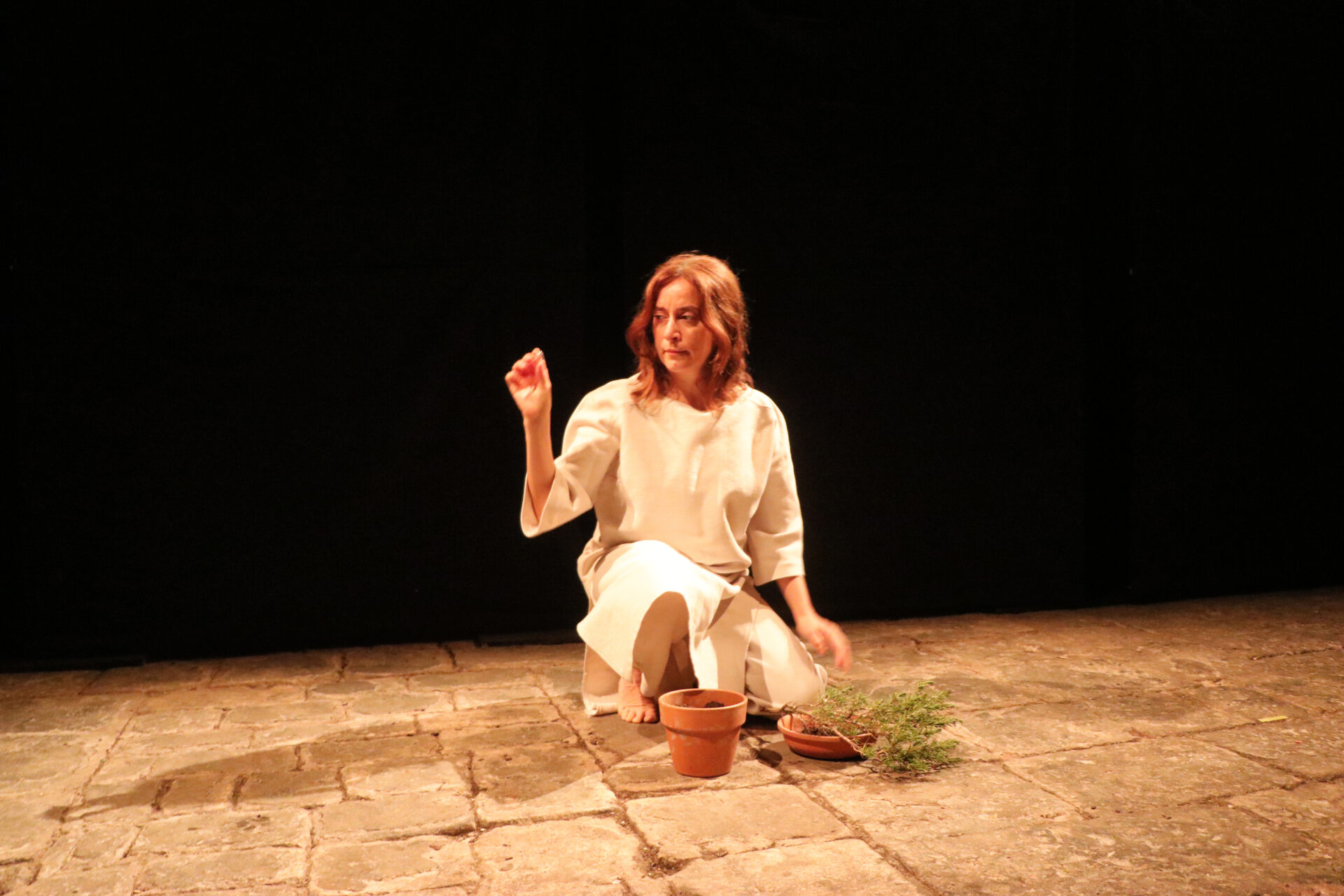 A San Cesario di Lecce la storica e fortunata “Medea, Desìr” di Astràgali Teatro