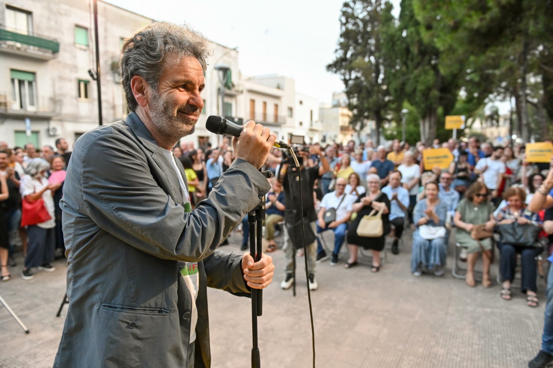 Siamo tutti consiglieri: comizio di Carlo Salvemini domenica in Piazza Ariosto