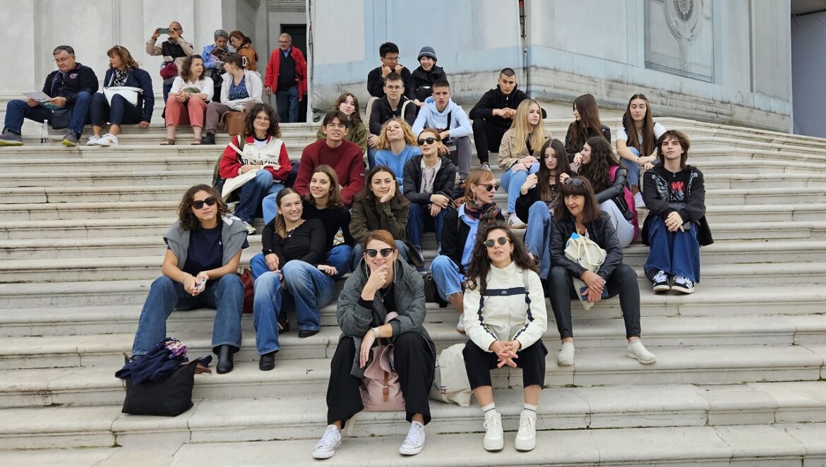 Storia positiva degli studenti Marco Polo