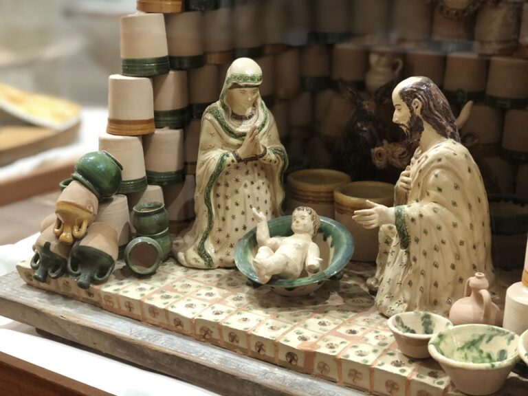 Grottaglie, dove la ceramica racconta il Natale: la 45ª Mostra del Presepe